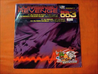 D.J. ISAAC.(LET DA BEAT.)(12''.)(2004.) COMBINED REVENGE 003.