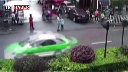 Çin'de köpek dehşet saçtı