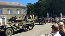 Mayenne Liberty festival. Défilé dans les rues avant retour au campement
