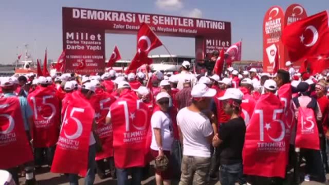 Demokrasi ve Şehitler Mitingi - Vatandaşlar Üsküdar'dan Teknelerle Miting Alanına Gidiyor