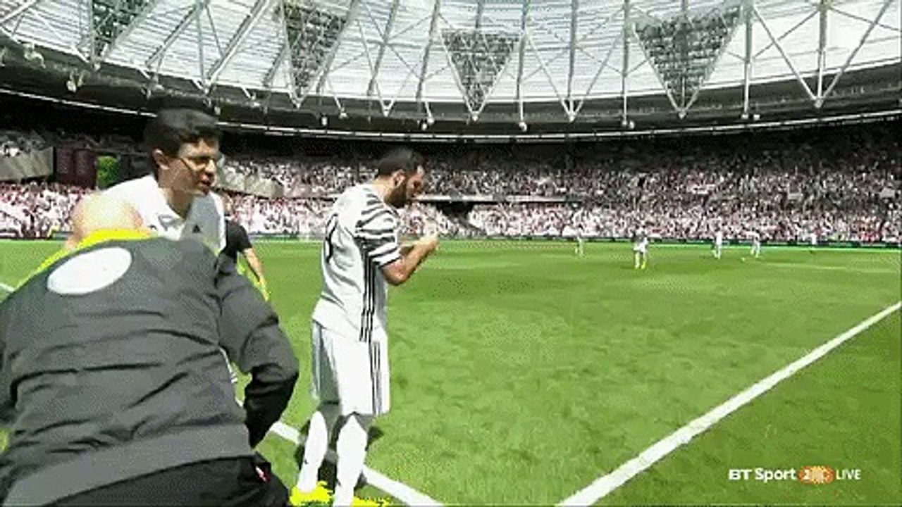 higuain debut