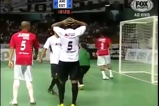 لا تقولي ميسي ولا رونالدو حتى ولا بلايستيشن يقدر يسجل هدف مثل هذا ...هدف خرافي