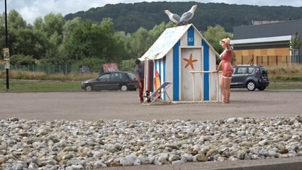 Mers-les-Bains: tourisme expérimental au rond-point de la Baigneuse
