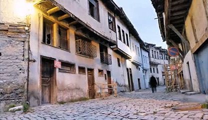 KÜTAHYA TARİHİ YERLER