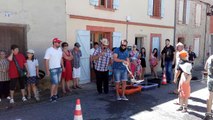 Concours de lancer de bouses de vache à Caignac (31)