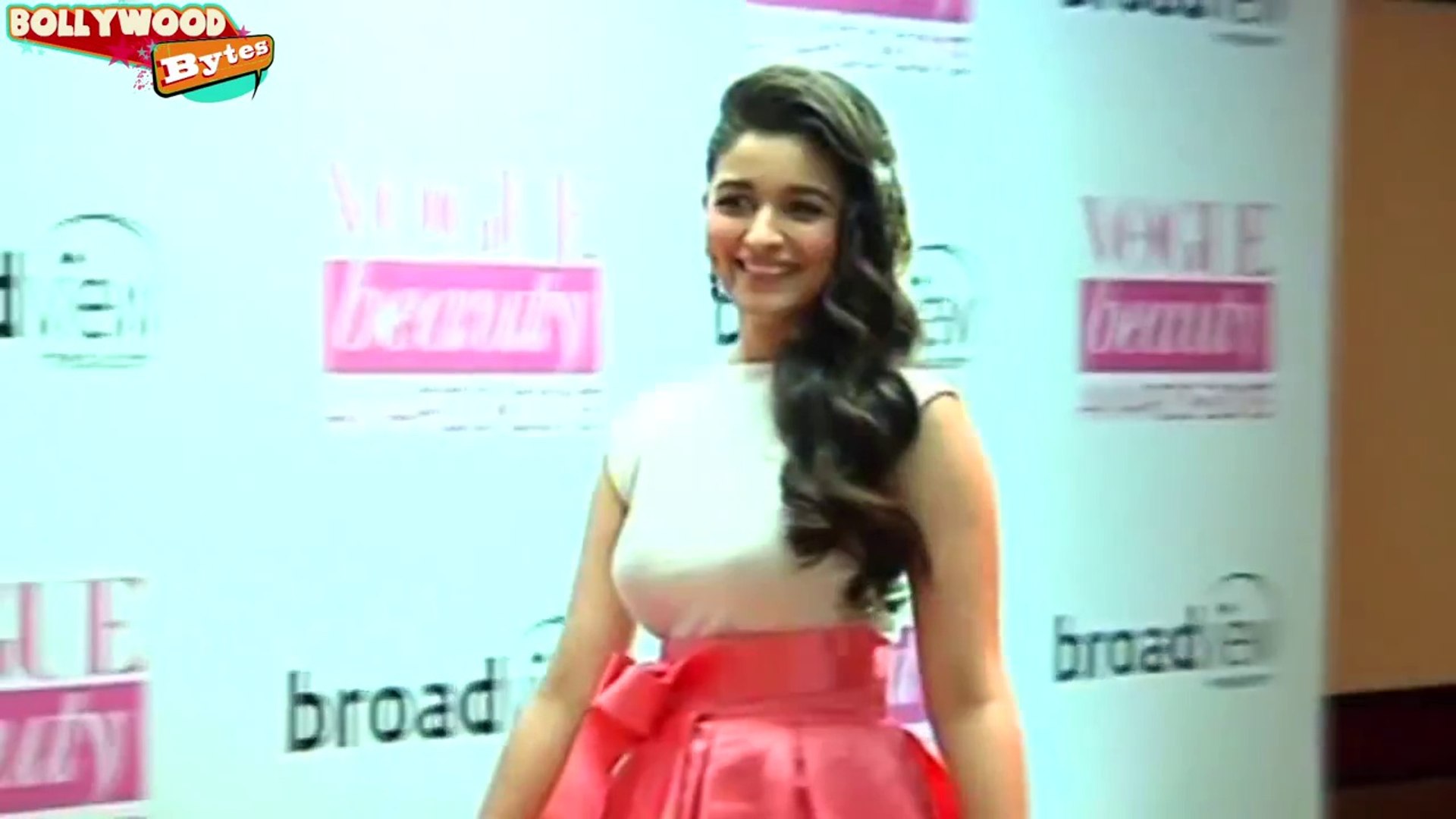 ⁣Alia Bhatt LOVED SEX scenes in 2 States, Highway