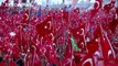 Marea roja en Estambul: una enorme multitud arropa a Erdogan en un mitin contra la intentona golpista del 15 de julio