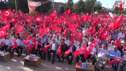 Uşak'ta Demokrasi ve Şehitler İçin Tek Vücut