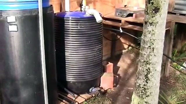 Anaerobic Biogas Digester and methane production (1/2)