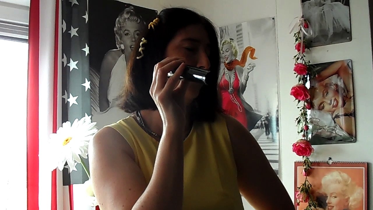 johnny  hallyday  derriere l ' amour !!..