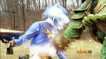 Power Rangers Megaforce - Going Viral - Blue Ranger lifts the Ax