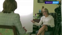 Katie Couric 04:16:15 (ZOOMED LEGS) YAHOO NEWS