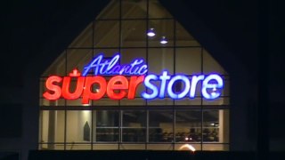 Superstore and Zellers, multiple shoplifters Nov 25 2009