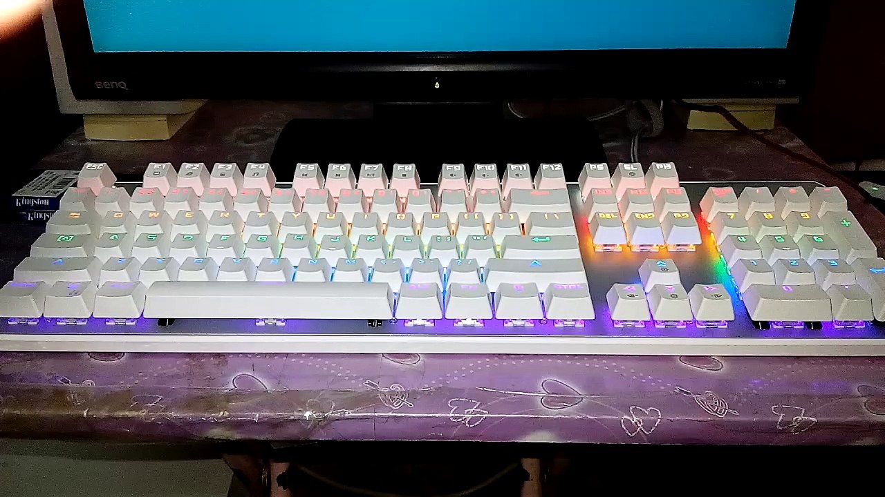 LingYi Black Widow Mechanical Keyboard 2