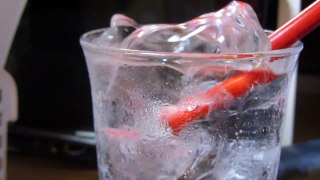 ASMR - glass, ice, sparkling water _______________ (bit weird)