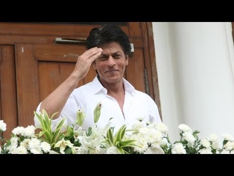 UNCUT Shahrukh Khan EID 2016 Special Press Conference | Eid Mubarak