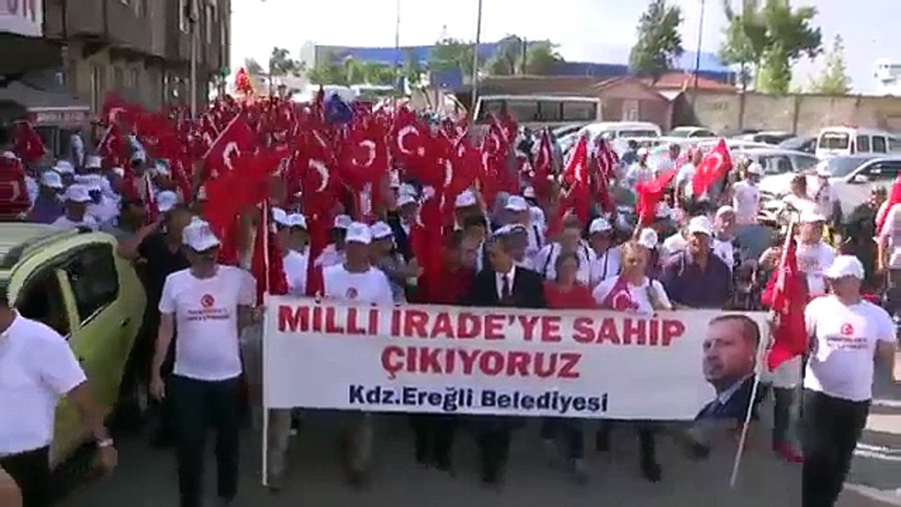 BİNLERCE EREĞLİLİ AKIN ETTİ | ereglionder.com.tr