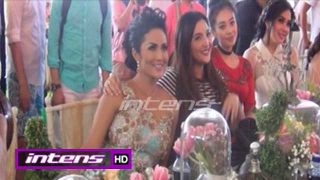 Lagi, KD, Ashanty, dan Syahrini Bertemu dalam Satu acara - Intens 08 Agustus 2016