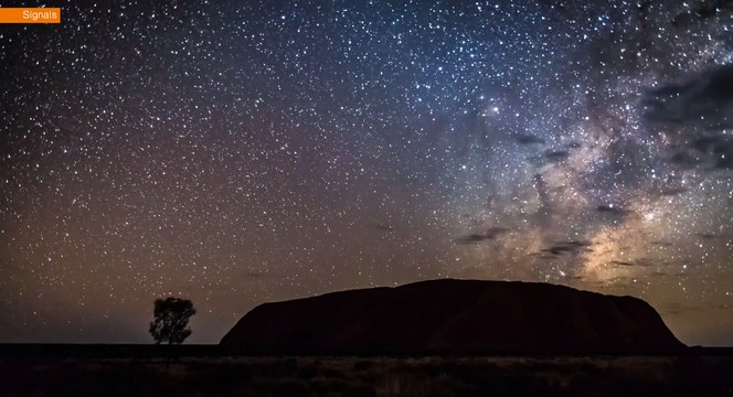 Australia's Spiritual Red Centre Captured in Chilling Timelapse
