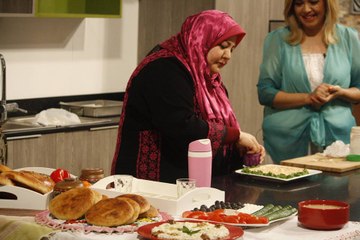 طريقة عمل تتبيلة البرتقال بالزعفران ومكوناتها , فاطمة الشرباتي Fatafeeto Kitchen