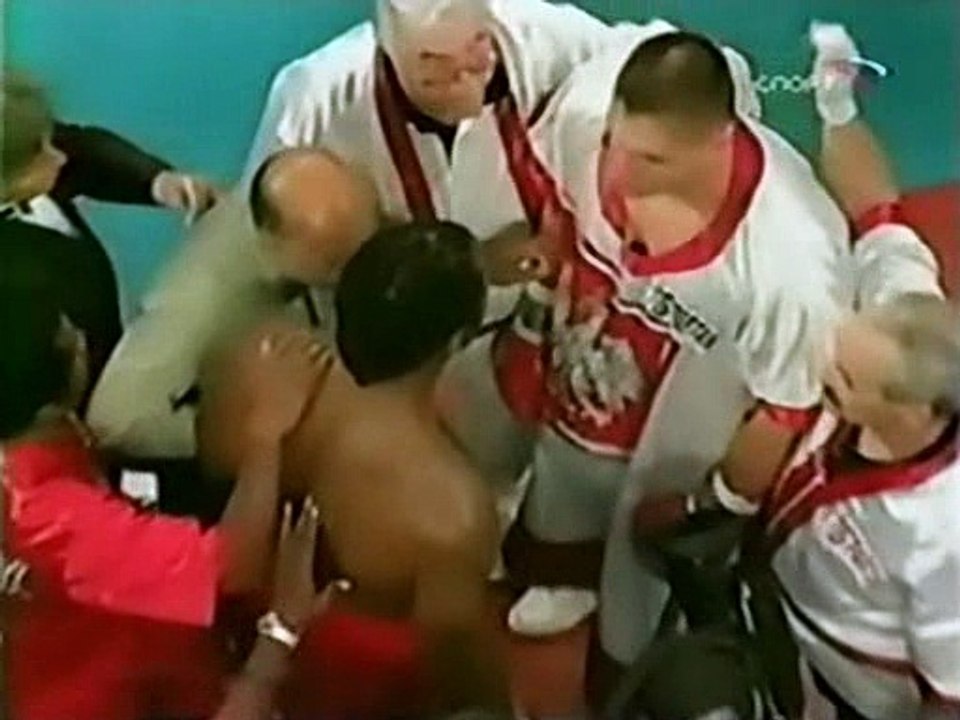 Lennox Lewis vs. Andrew Golota 04.10.1997