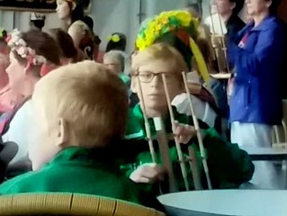 Woensdag ++ Twee jongens uit Borger op het SivoFestival