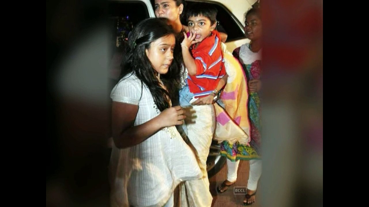 Kajol’s Daughter Nysa Records A Video Of Her And Its Hilarious To The Core!