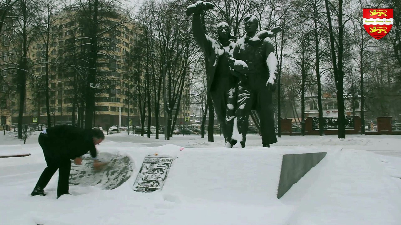 Voyage à Moscou pour préparer les cérémonies 2015 pour l'inauguration d'un monument en l'honneur de Normandie Niemen