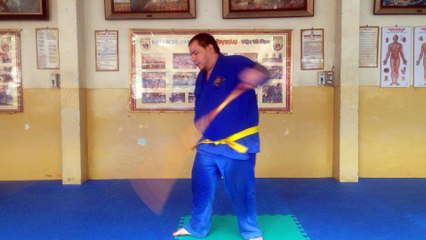 Exercice de rotation du baton n°5 (Baton, Lance, Hallebarde) ⎪evovinam.com