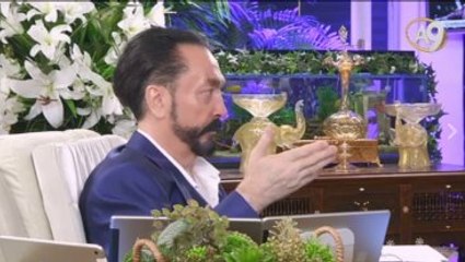 Adnan Oktar, Yeni Bir Darbe Girişimine Karşı Uyarıp 2 Öneride Bulundu
