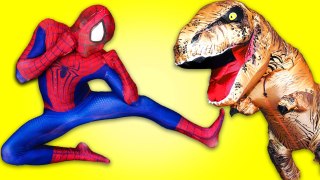 Spiderman & Frozen Elsa Toy Story vs T-REX vs Olaf - Toys are Real w\ Hulk Superhero Fun :)