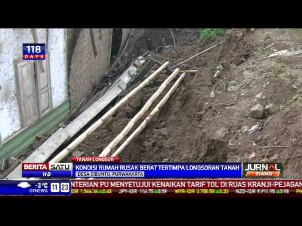 Hujan Deras, Sebuah Rumah di Purwakarta Tertimpa Longsoran Tanah