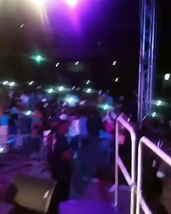 Fally Ipupa Official | fally ipupa et koffi olomide sur un meme poduim a brazza ville