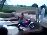 Very Funny Pakistani bike clips. MUST WATCH THAT