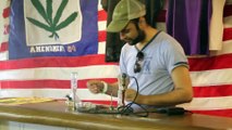 Présidentielle US : Colorado, au pays du pétard pour tous où l'on change le cannabis en or (août 2016) (STFR)