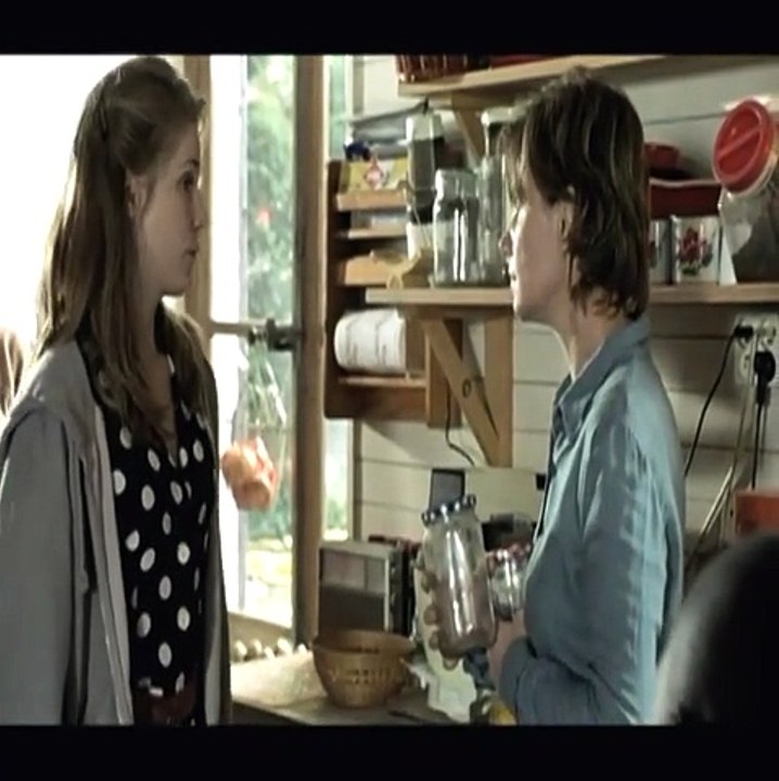 Tout Va Bien, On S'En Va