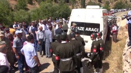 Adıyaman Şehit Korucu Yusuf Sönmez Toprağa Verildi