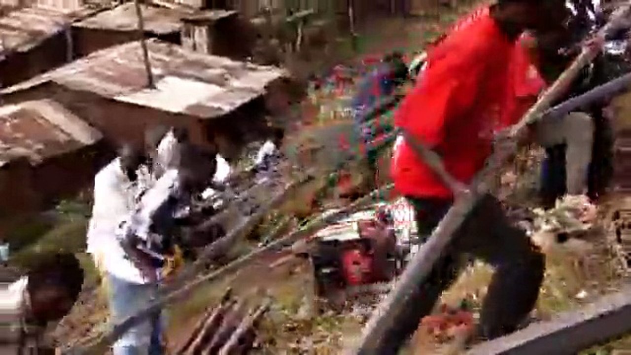 Women are Heroes VOST - Ext 2