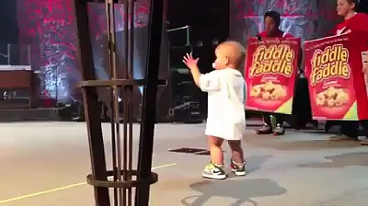 Funny Dance Baby video on Stage