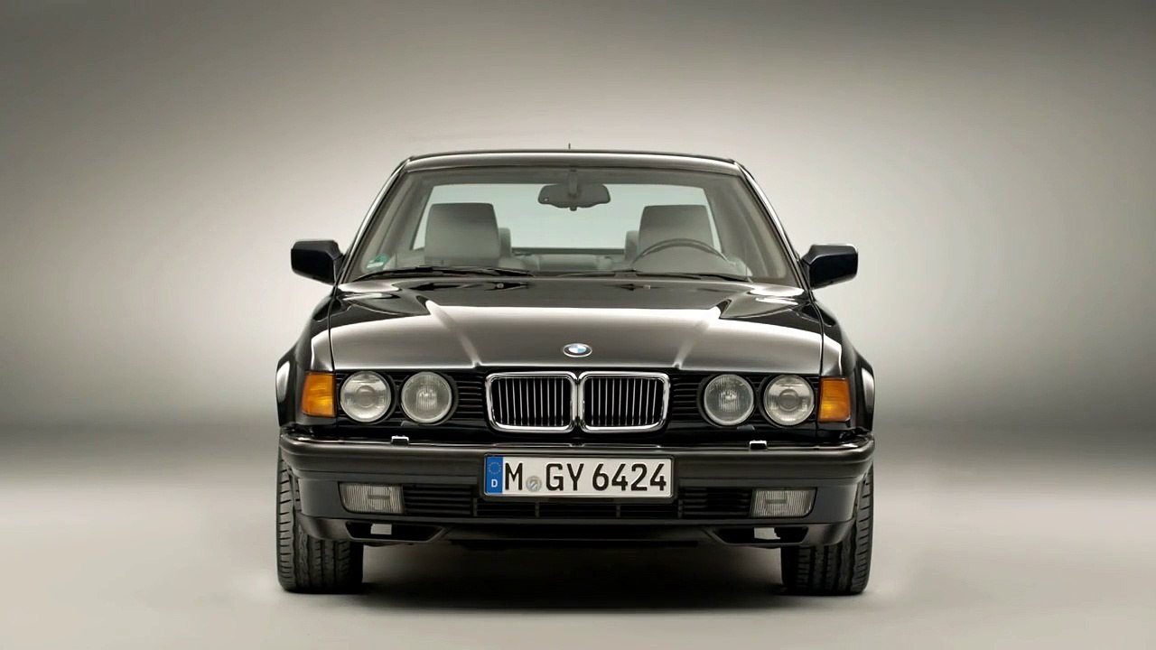 Evolución del BMW Serie 7 (1977-2015)