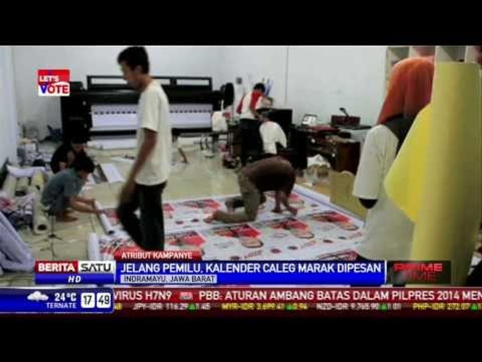 Kalender 2014 Bergambar Caleg Marak di Indramayu