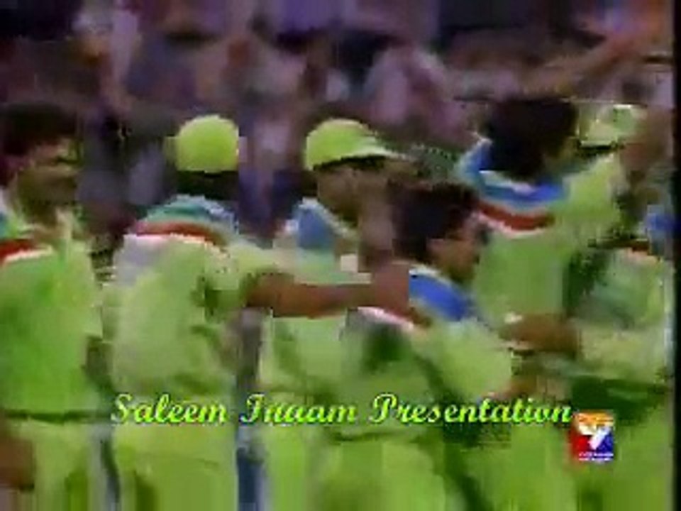Wasim Akram in action