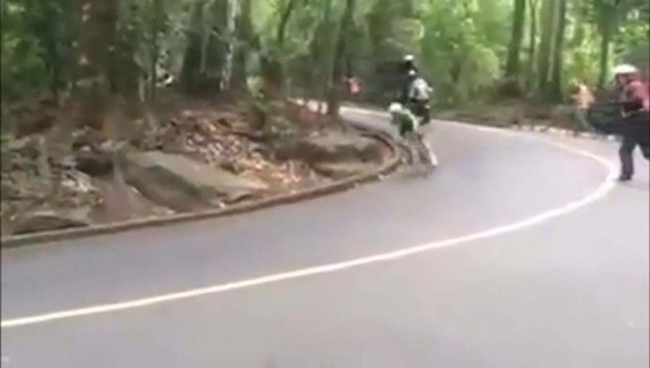 Women cycling accident  in rio  2016