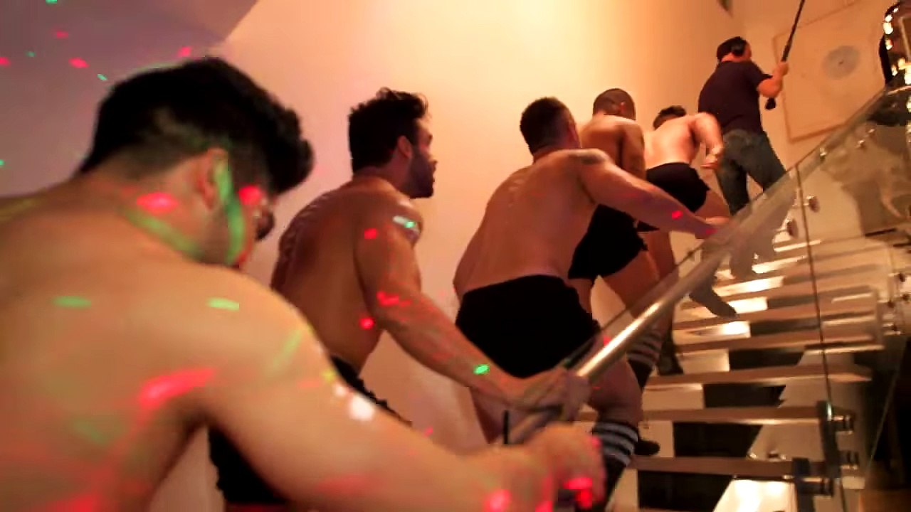 Britney Spears Pranks Jimmy Kimmel in the Middle of the Night