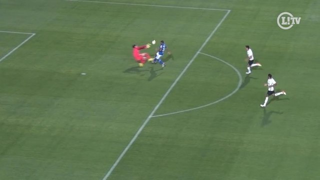 Lance de Cássio deixa cruzeirenses loucos com possível erro de arbitragem