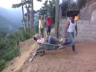 ضحك البناية  ههههههههههه