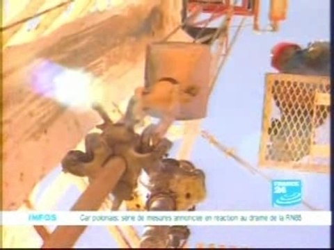 Sarko Armes & nucléaire pour Kadhafi