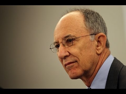 Fatos noticiados não incriminam , diz Rui Falcão