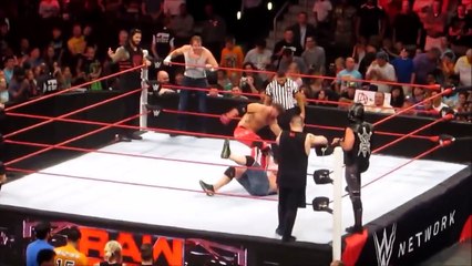 Скачать видео: [Dark Match]WWE  John Cena , Roman Reigns and Dean Ambrose Vs Seth Rollins , AJ Styles and Kevin Owens