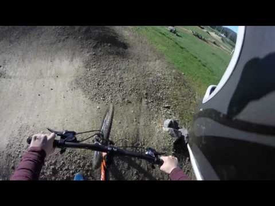KINGSTON DIRT JUMPS/PUMP TRACK